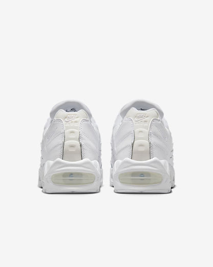 Max 95 TripleWhite
